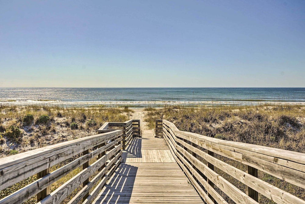 Gulf Views & Beach Access: Pet-friendly PCB Home