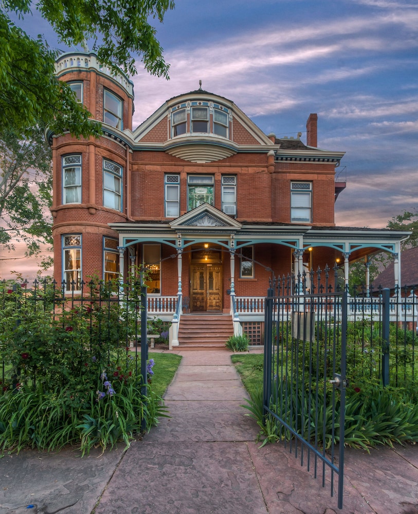 Lumber Baron Inn