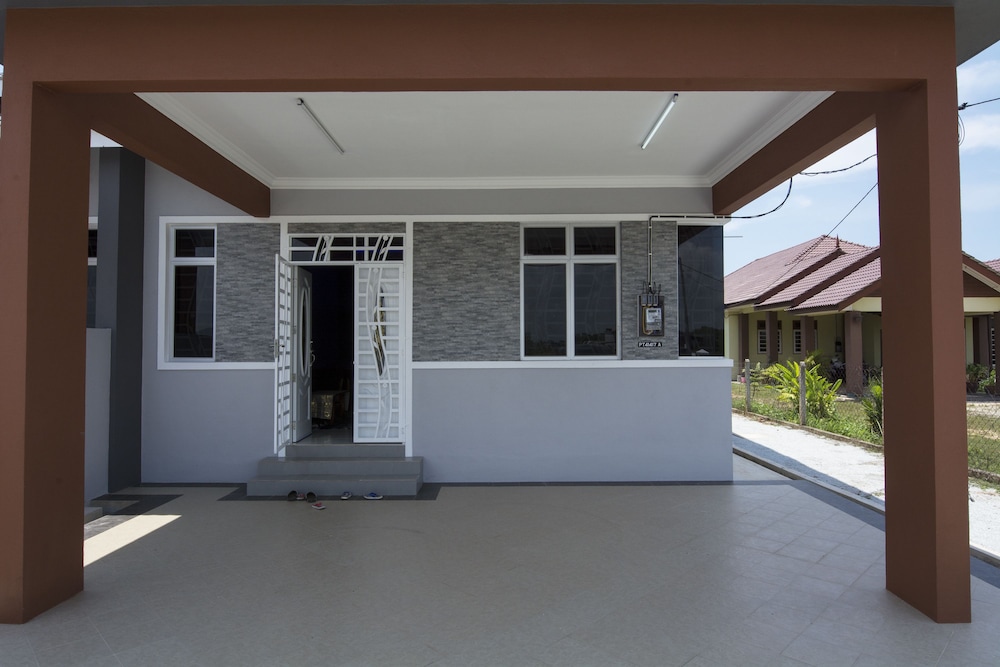 JF Wadi Sofea Homestay