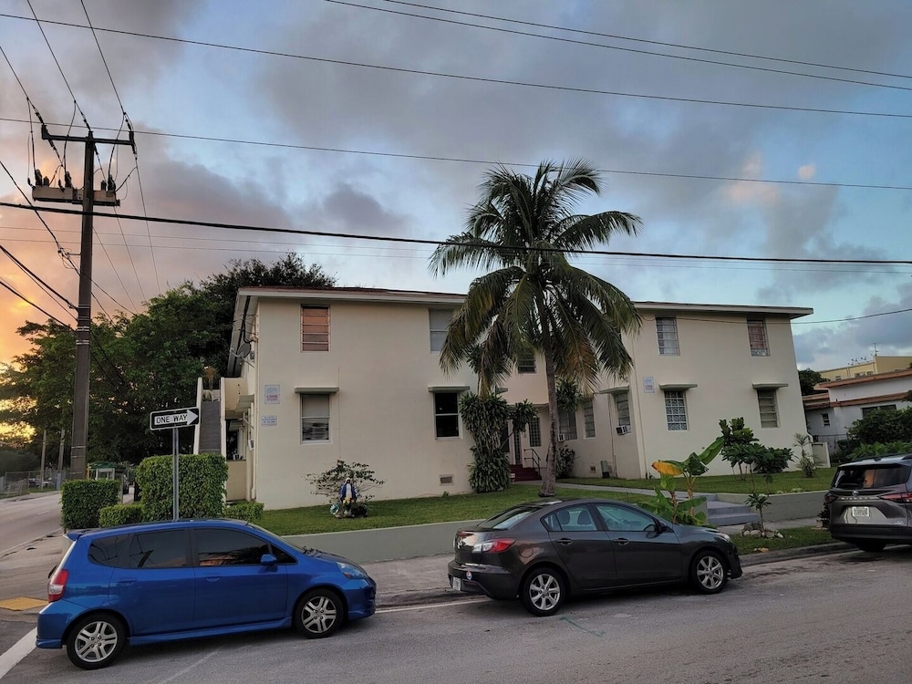 Little Havana 2BR Near Brickell & Midtown
