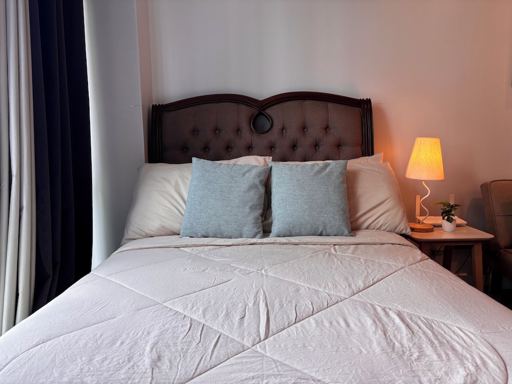 Virgo Nest Rentals - 38th Park Ave, IT Park Cebu - City View