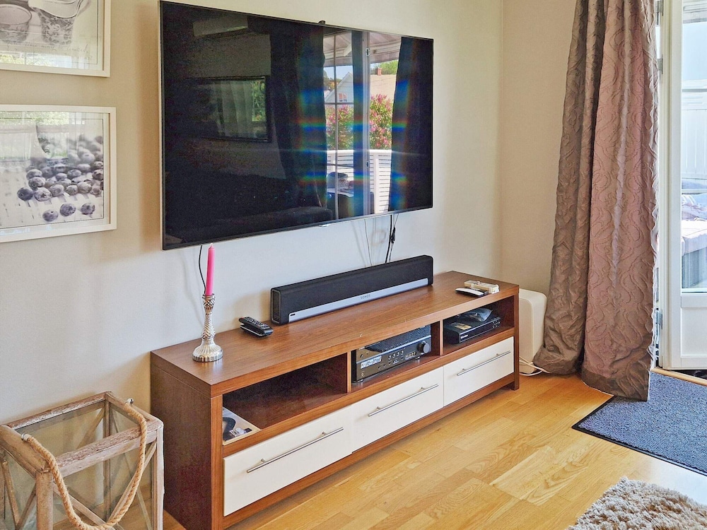 6 Person Holiday Home in Skjaerhalden view 5