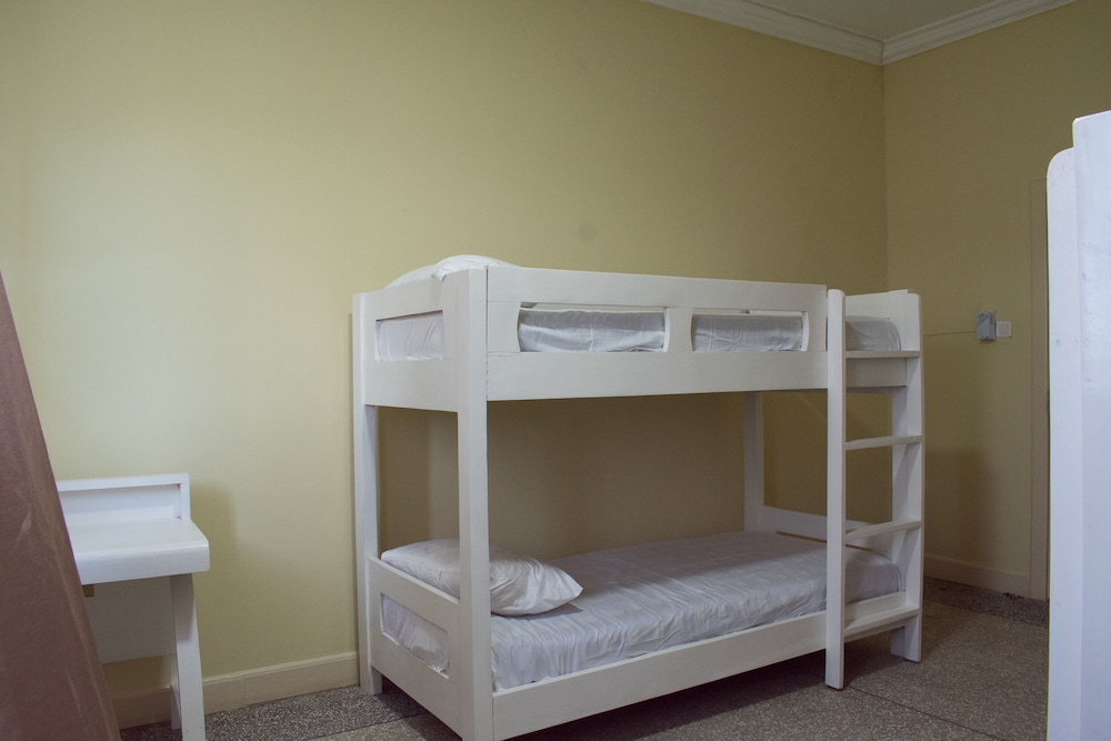 Brannic Lodge - Hostel view 4