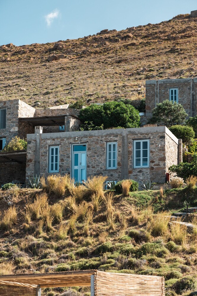 COCO-MAT Eco Residences Serifos
