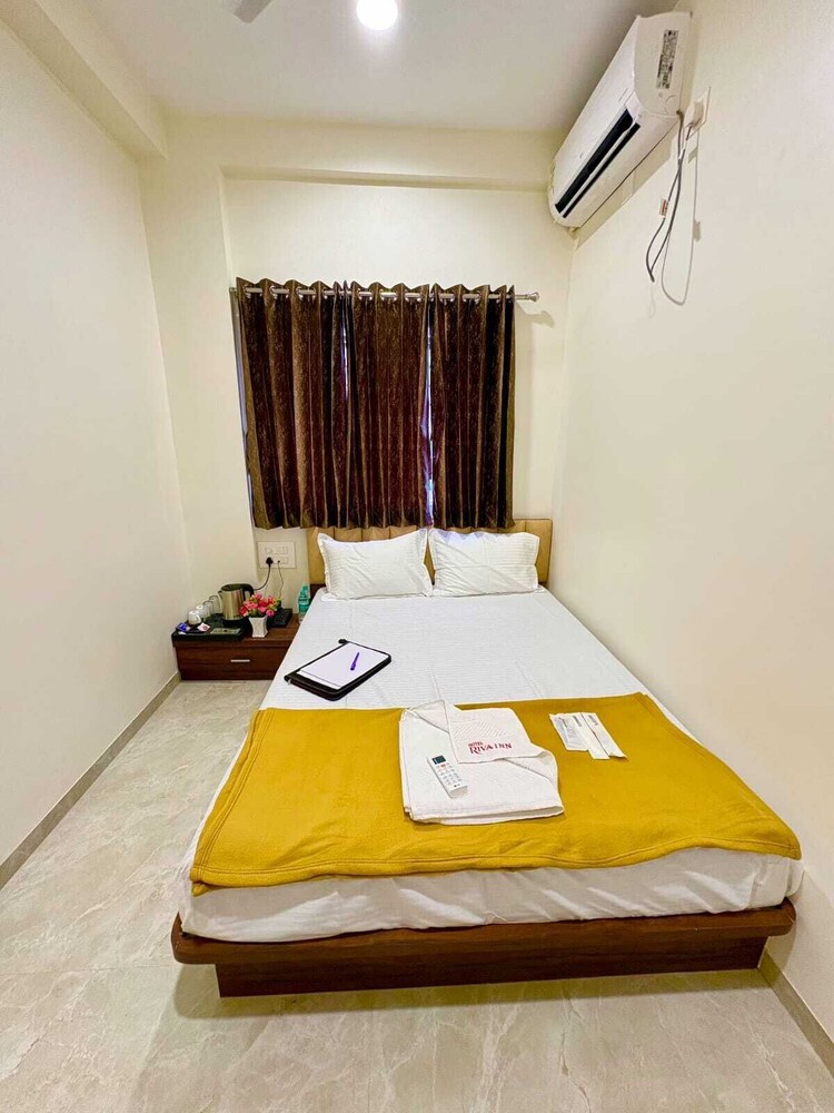 HOTEL RIVA INN
