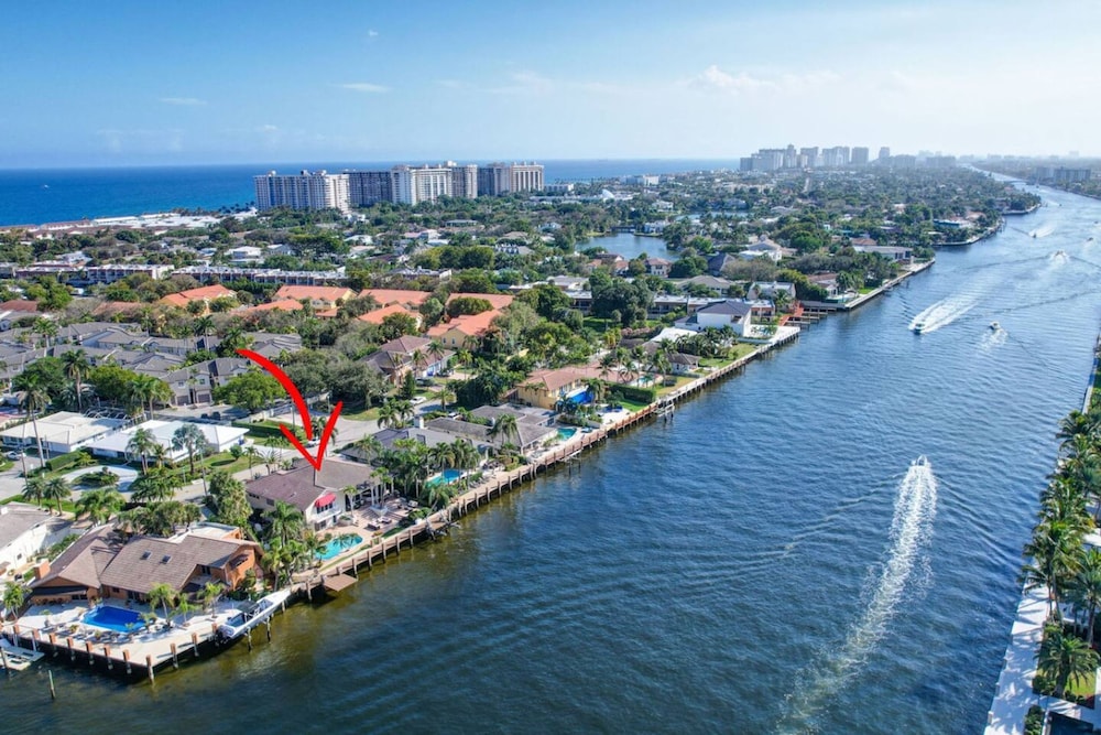 Serenity Villa Water Front