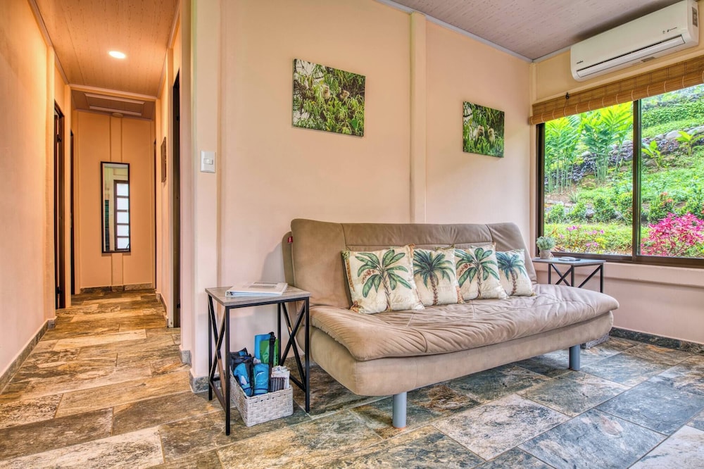 Family Home - Pura Vidaville