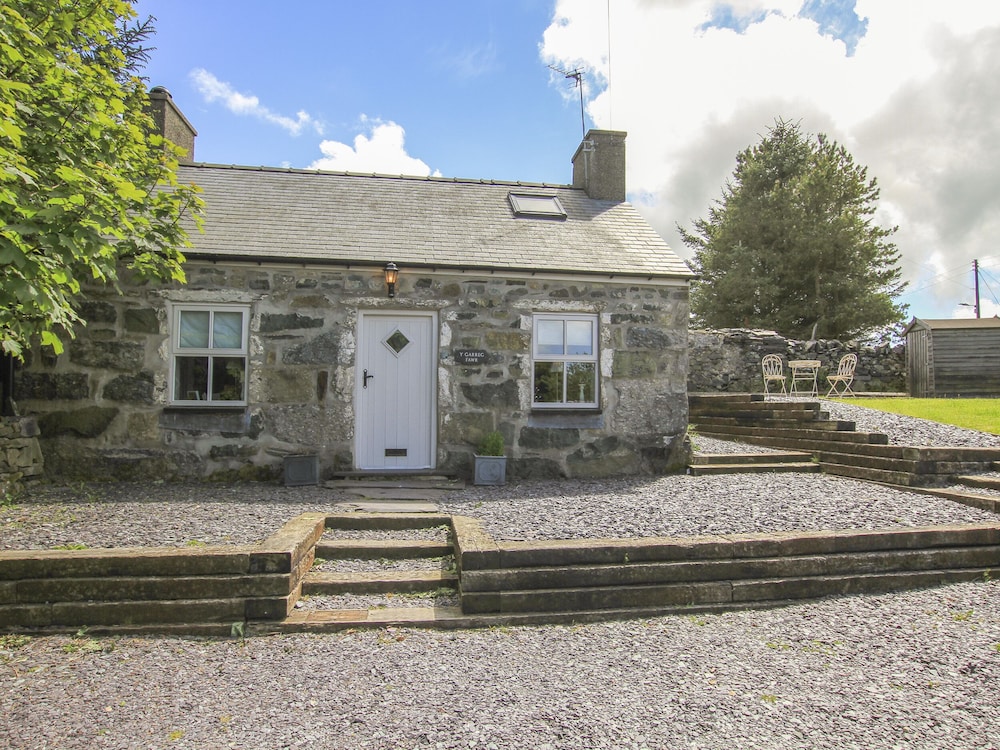 Y Garreg Fawr