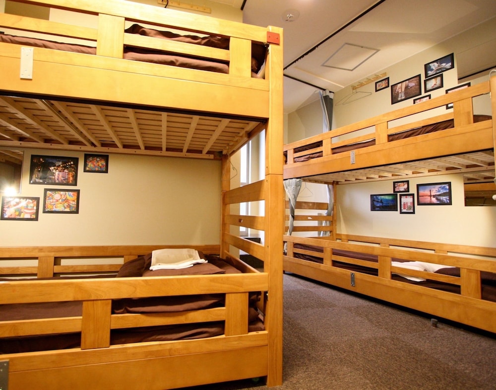 Osaka Guesthouse HIVE - Hostel