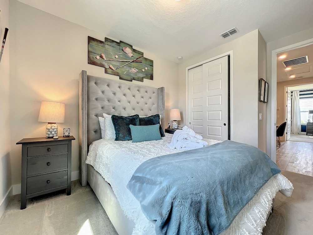 Reunion 3BR Villa Near Disney + Pool Access