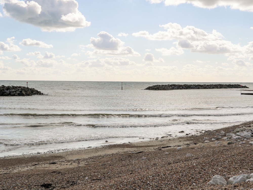 8 Sea Way