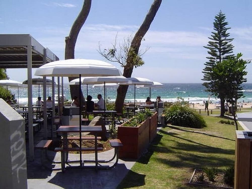 Breeze in Mollymook