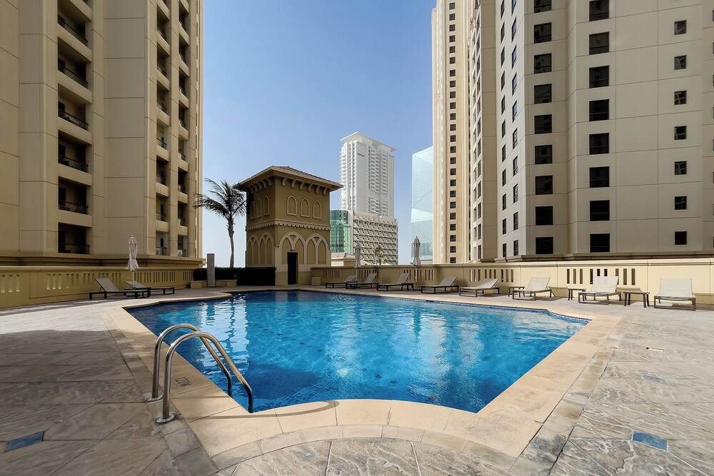 Excellent 1bdr at Bahar 6
