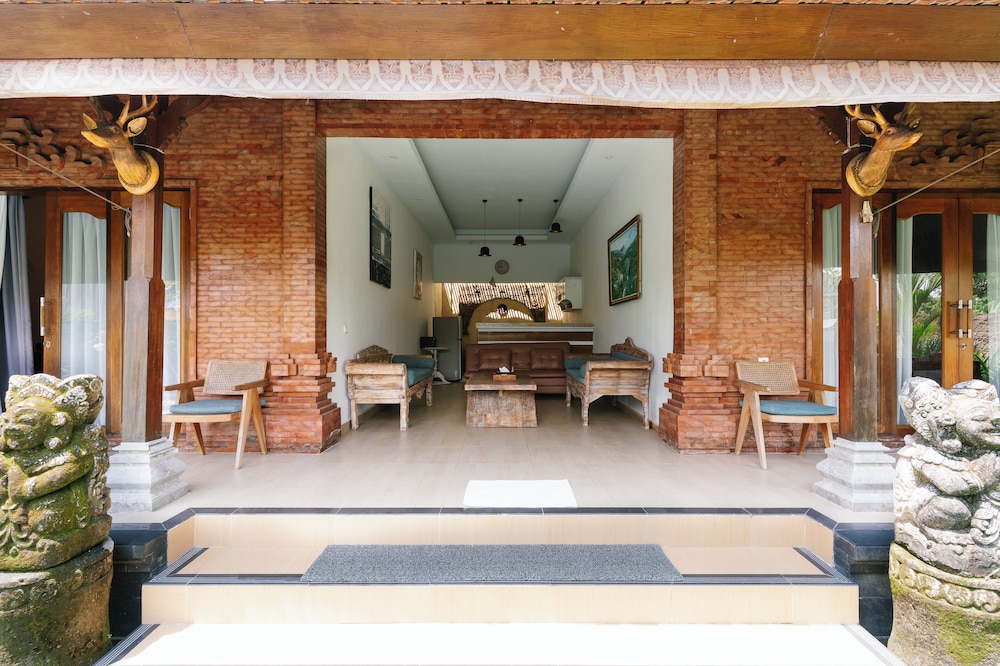 Nelayan Home Villa