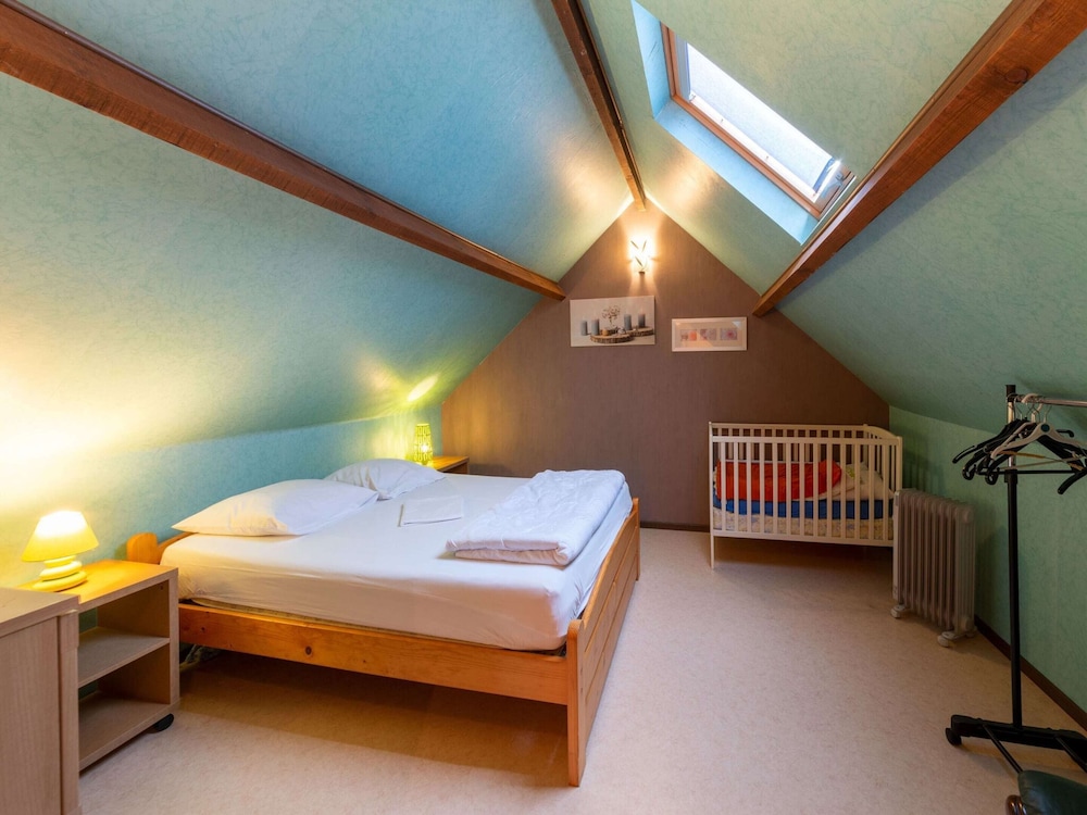 Pretty Holiday Home near Durbuy & La Roche-en-Ardennes view 5