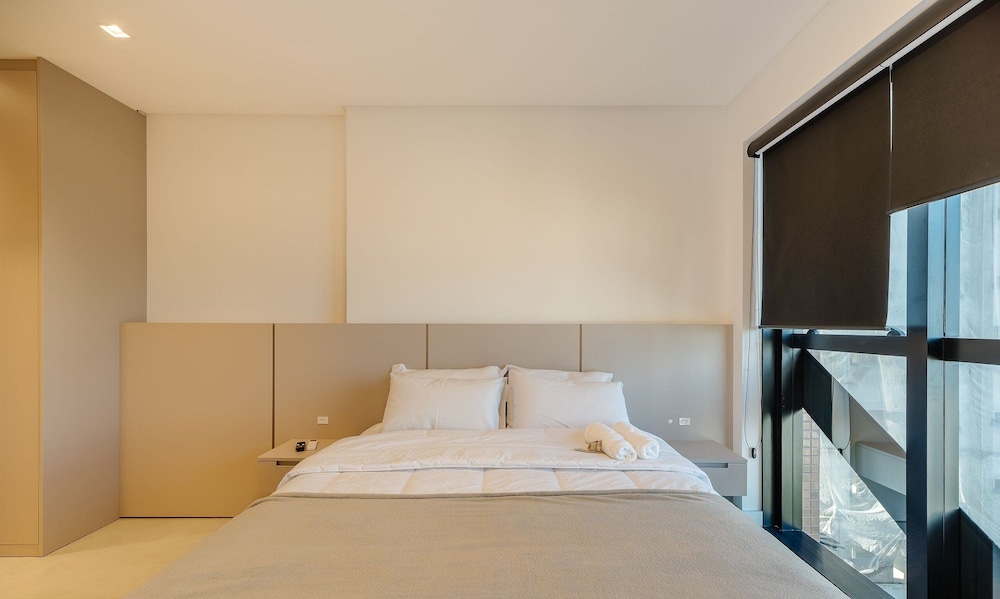 MHF II Apts Variados em Prédio com Vista para o Mar em Itapema