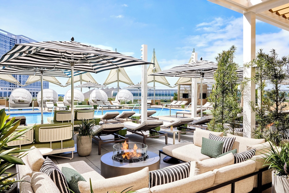 Hotel Omni San Diego Hotel - Image 1