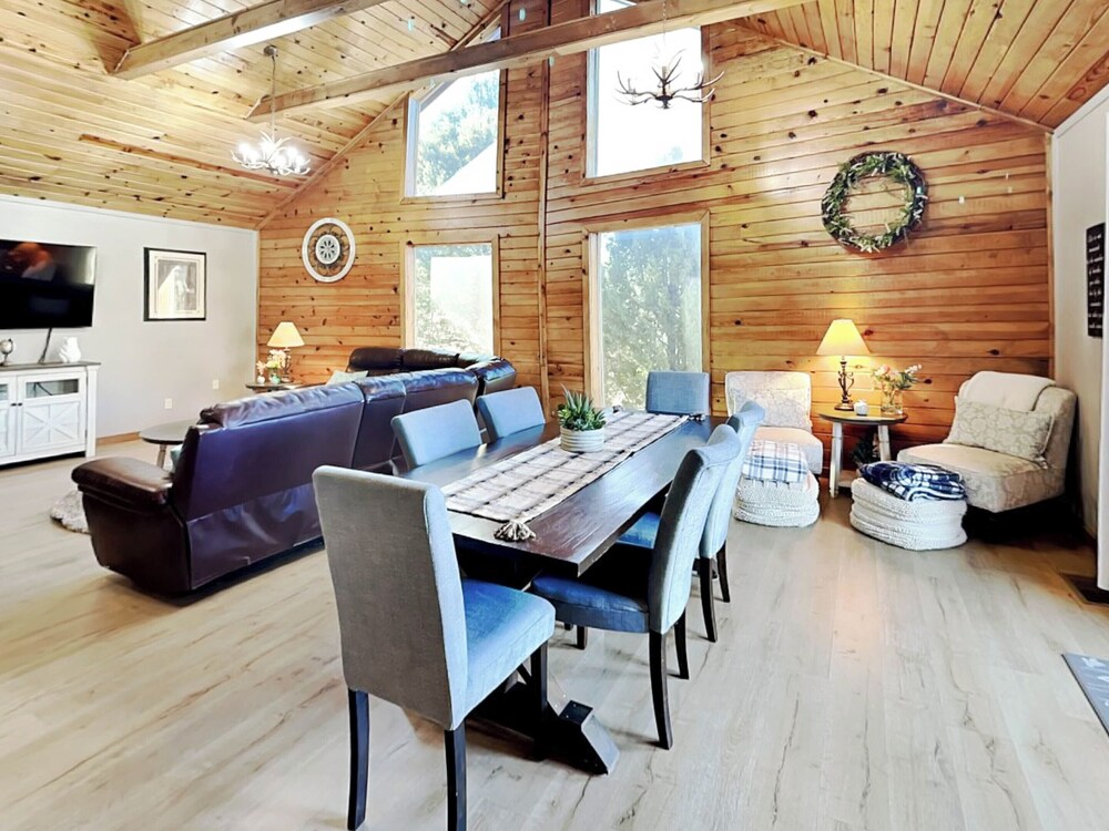 Moonlight Cabin