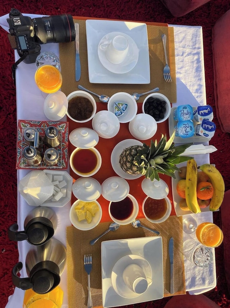 Merzouga white camp