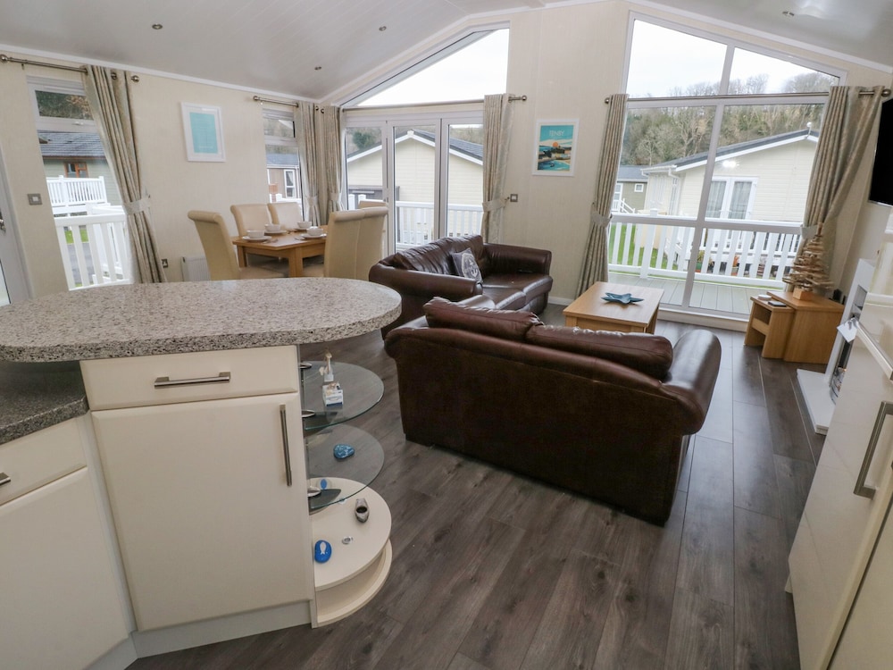 Dono's Lodge