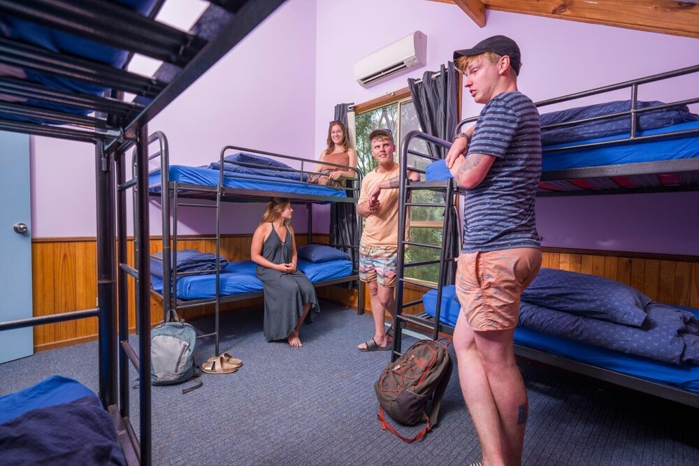 Dunsborough Beachouse YHA Hostel