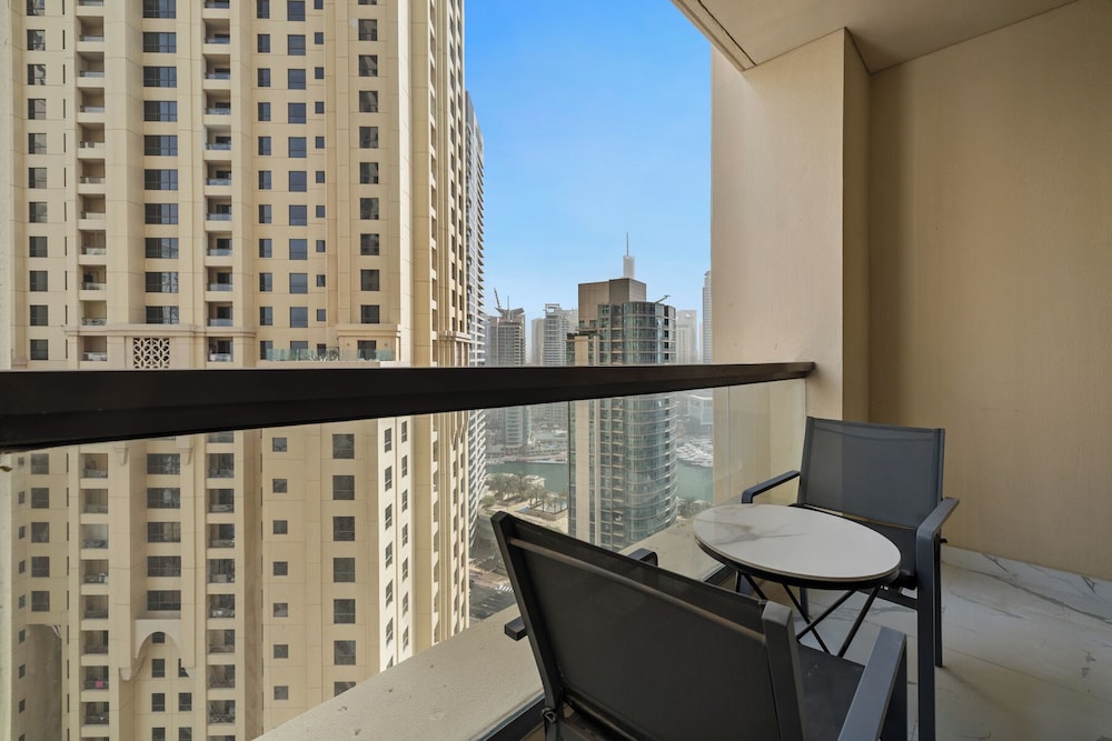 2BR Marina View Steps from the Beach