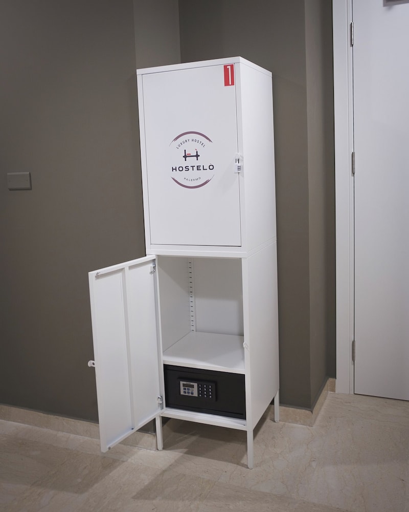 Hostelò Luxury Hostel