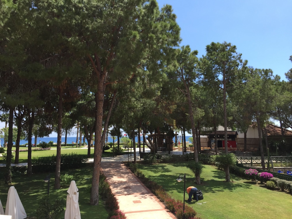 Champion Holiday Village - All Inclusive
