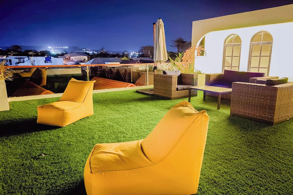 SLOKAYANA VILLAS