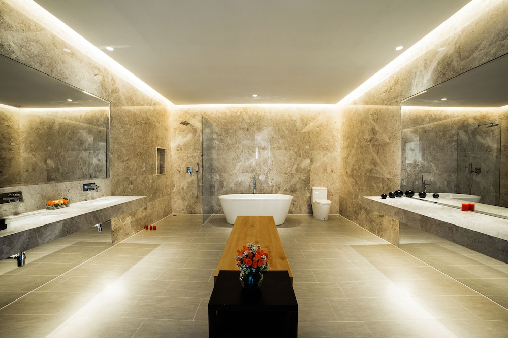 Saint Simeon Resort & Spa