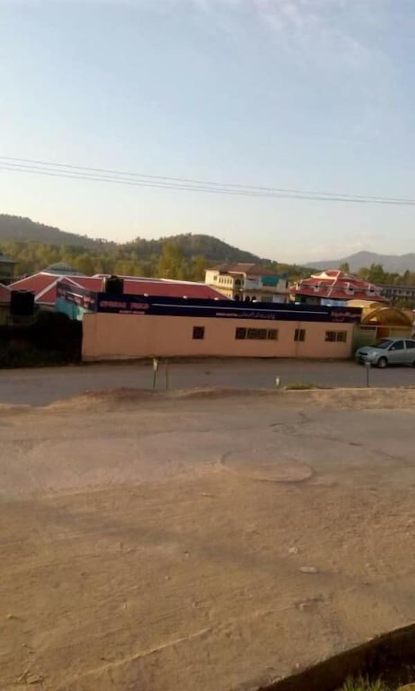 Photo 13