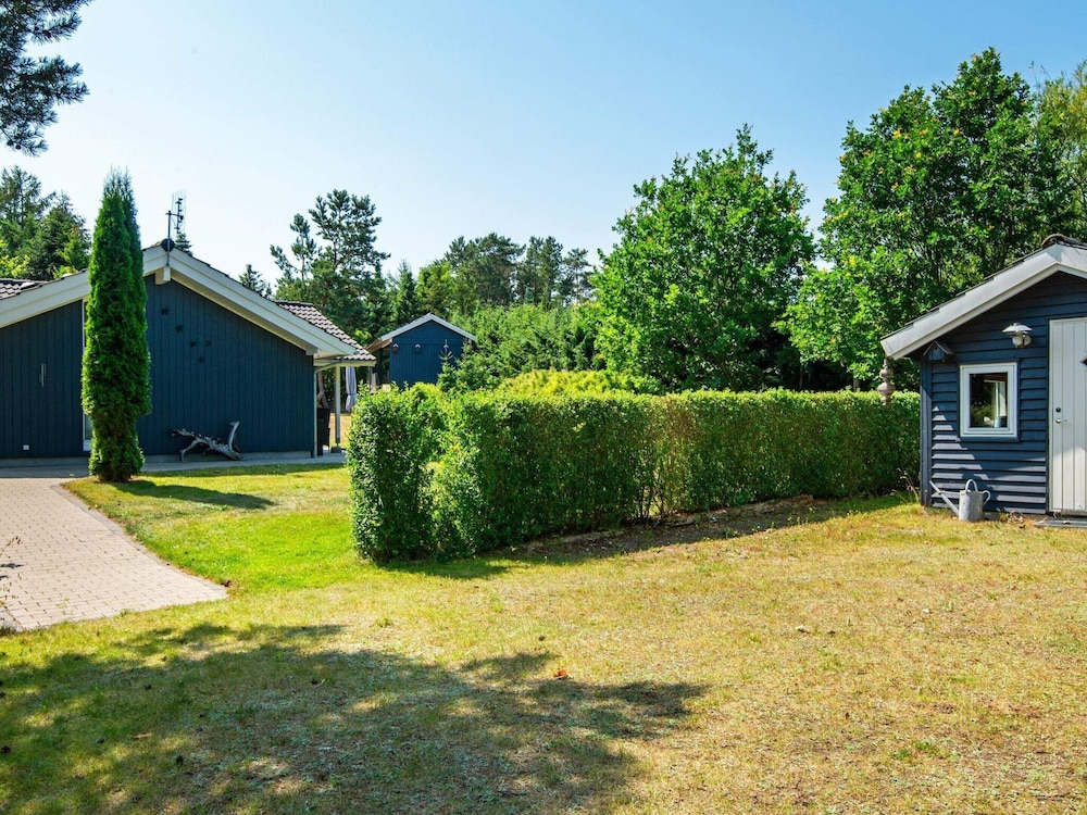 8 Person Holiday Home in Ebeltoft-by Traum