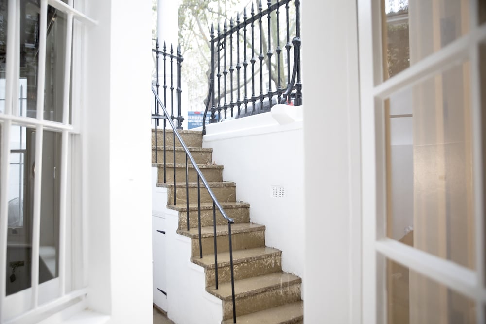 Gulaid House Knightsbridge by Bob W London