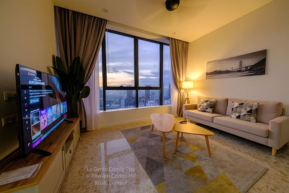 Pavilion Ceylon Hill Suites Apartments KL
