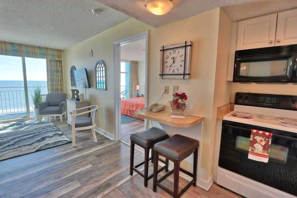 Holiday Sands South 411 2 Bedroom Condo