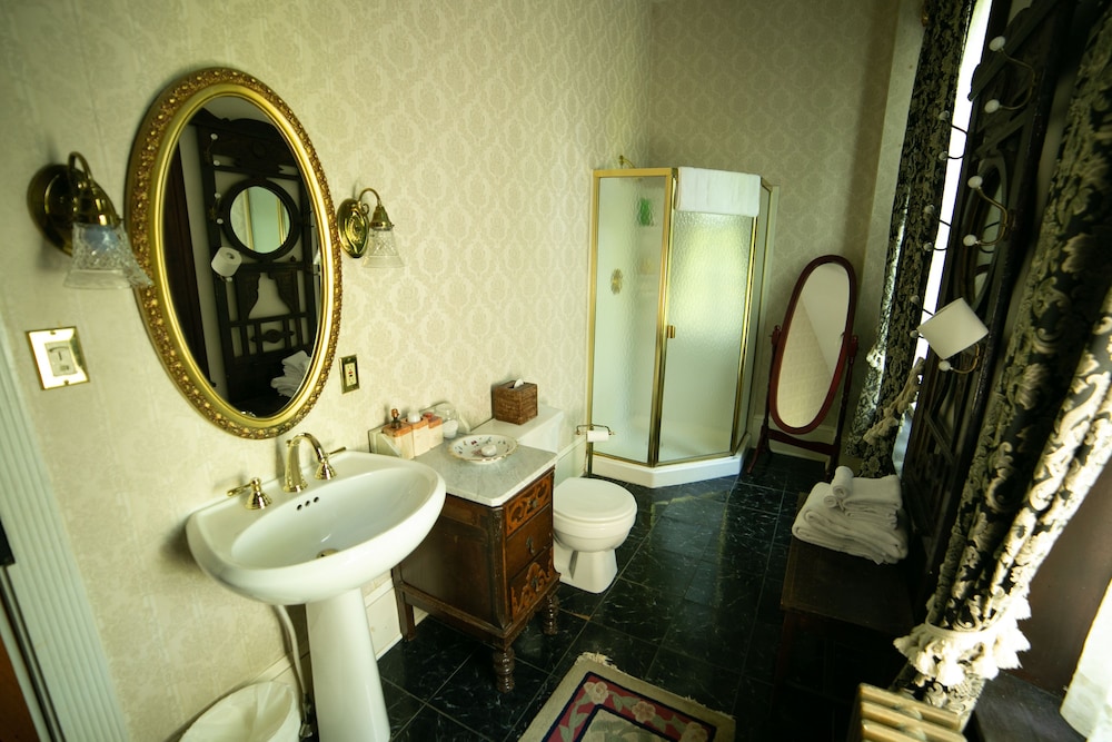Photo 33