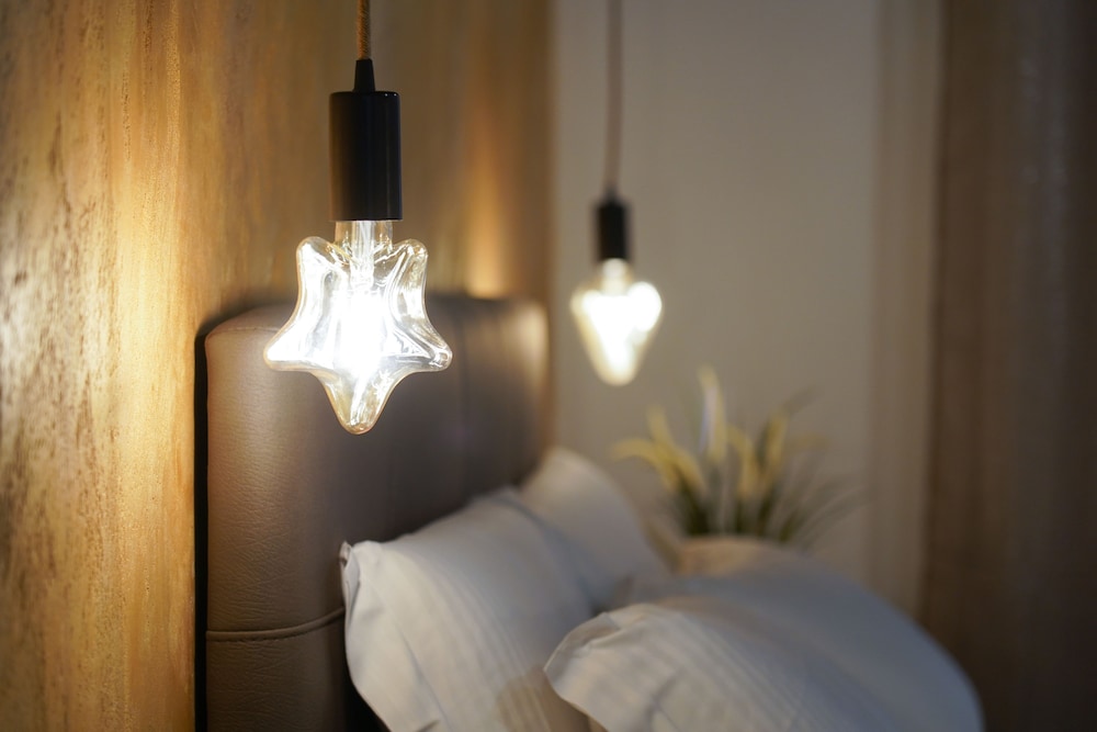 StarHome NAVONA