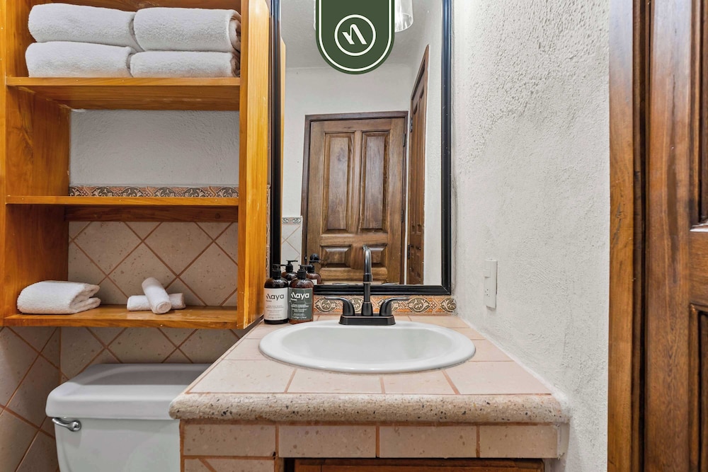 Mexican 2 BR Condo - Private Pool - Romantic Zone