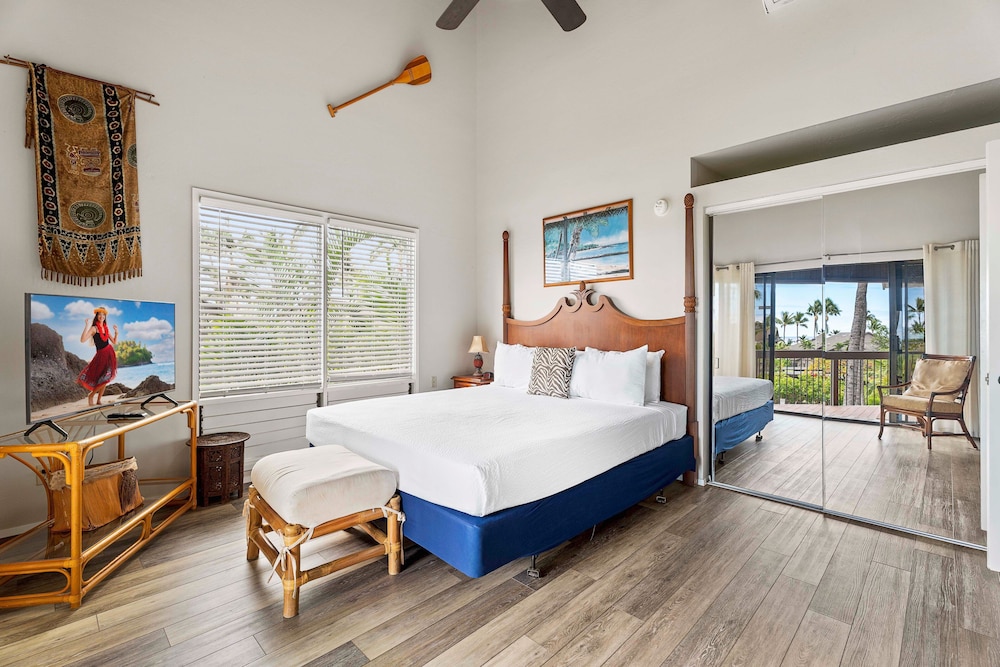 Fairway & Ocean Views - Updated Top Floor - AC- Vrkcv