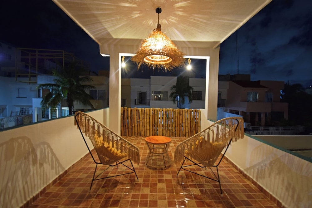 Casa Equinox Cancun