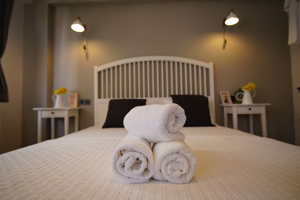 Achilles Bozcaada - Image 9