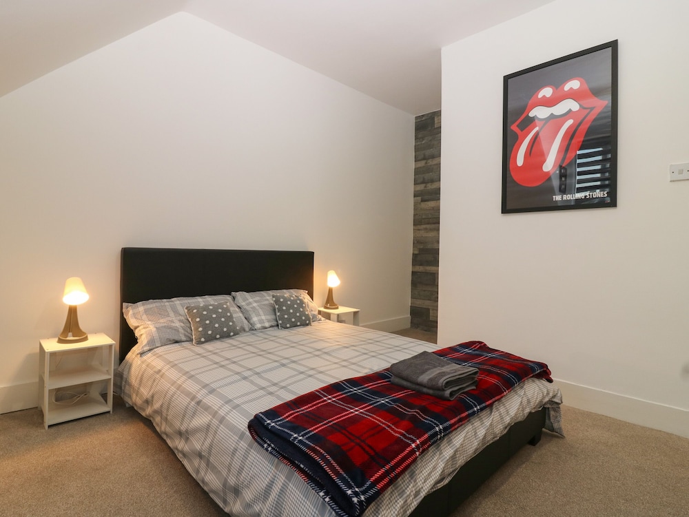 Rockstar Cottage