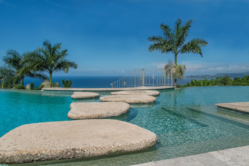 Silent Waters Villa