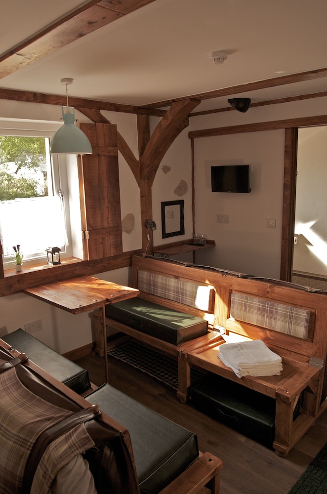 Birchwood Guest Lodge