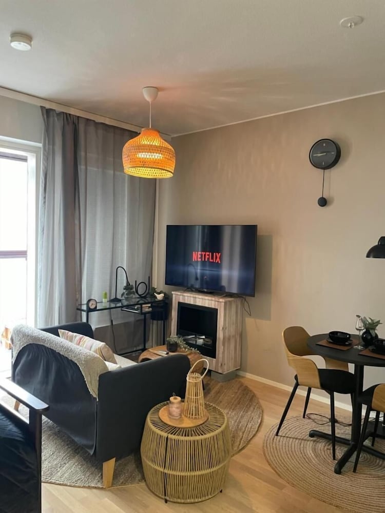 Charming Tampere Apartment With Balcony & Central Heating