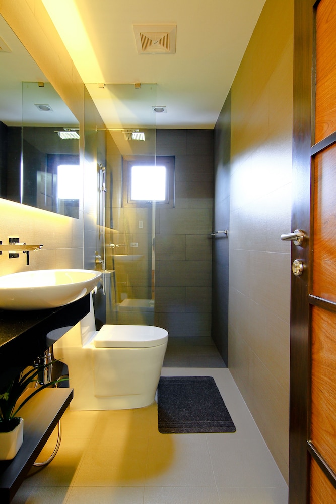 Boracay Suites