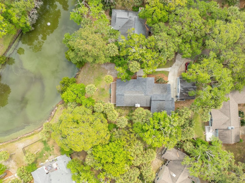 Inviting 3-bed, 3-bath Home Offers Perfect Blend of Comfort and Coastal Charm