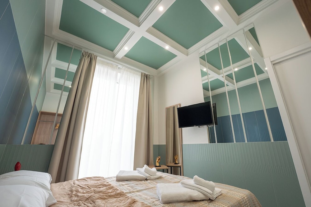 B&B Le 4 Stagioni Dante's Suites by ClaPa Group Dislocated Hospitality
