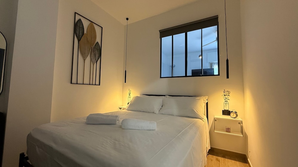 M P Beach House in Diano Marina
