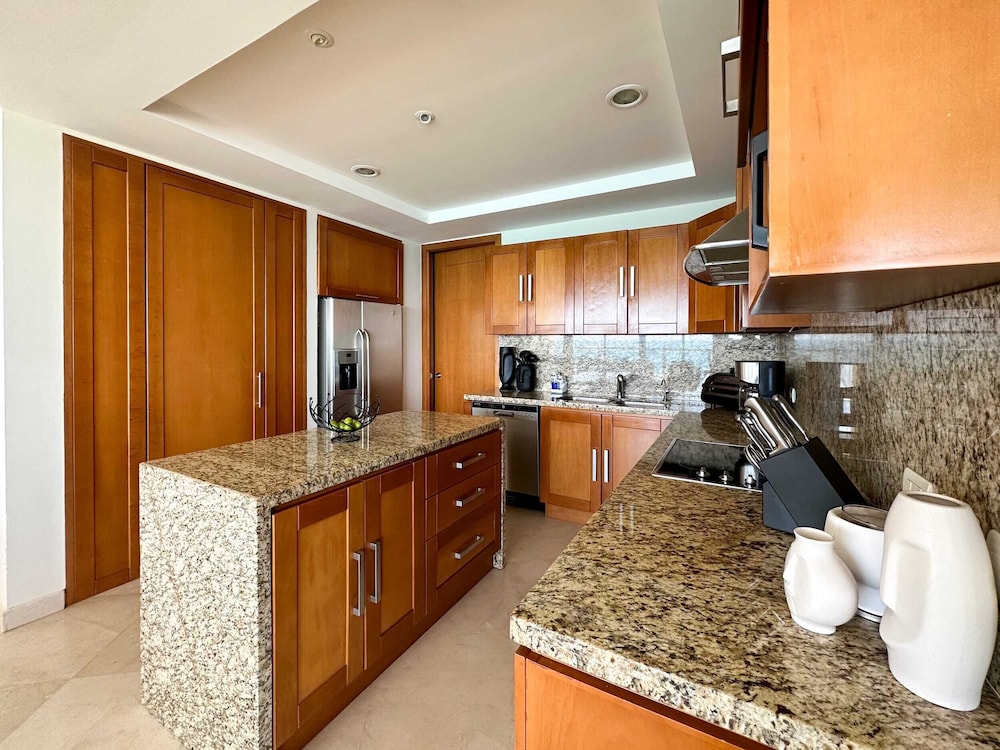 Serenity by the Sea Stunning Beachfront Condo